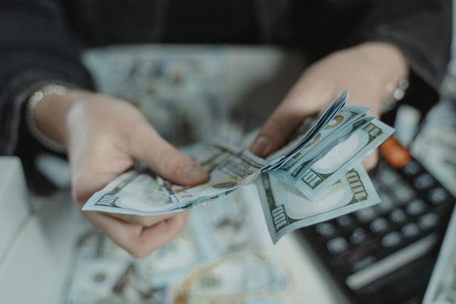 הפטורים מתשלום ביטוח לאומי ומס בריאות מי זכאי